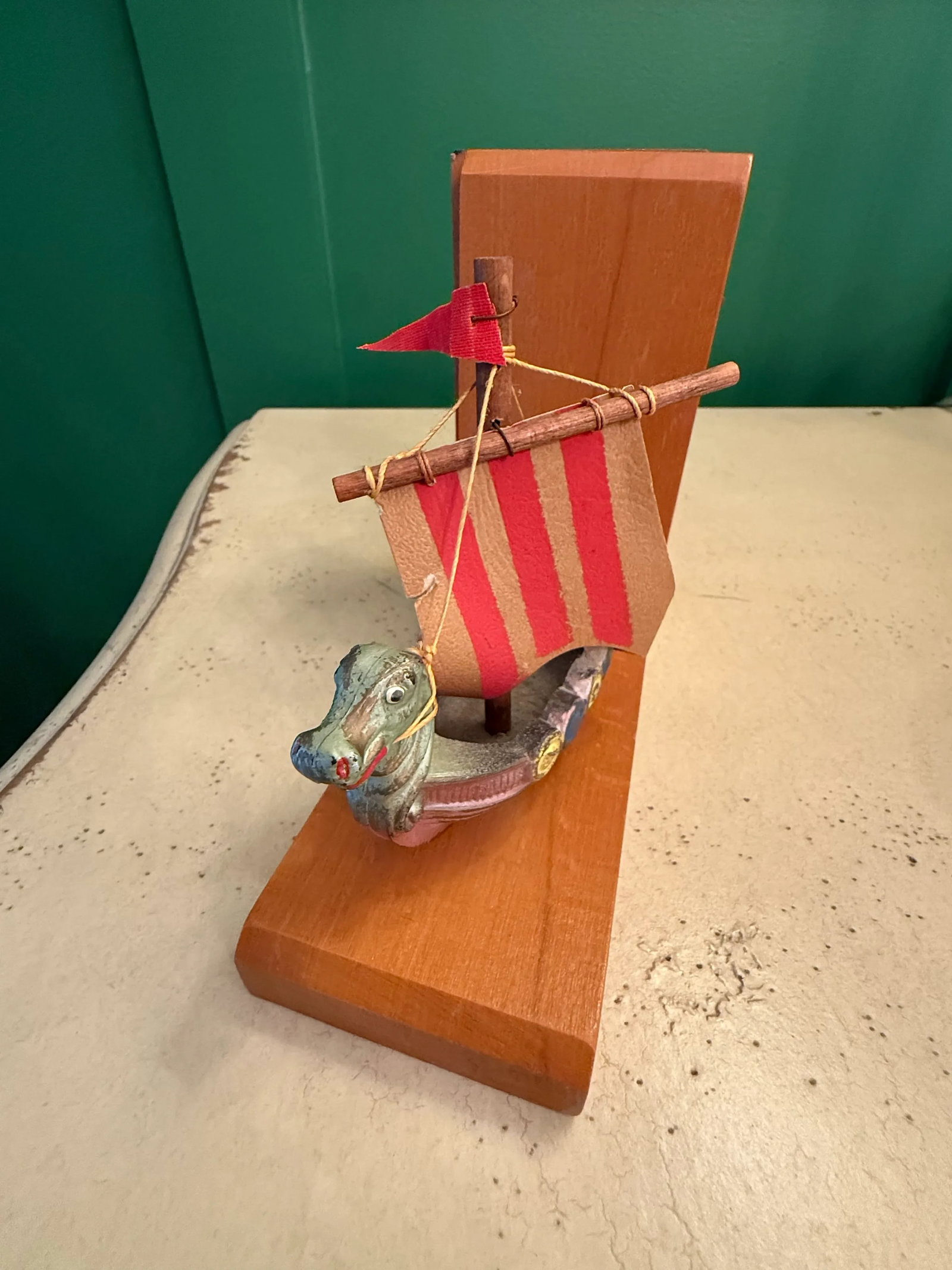 Adorable Mid Century Viking Ship Bookends - 9
