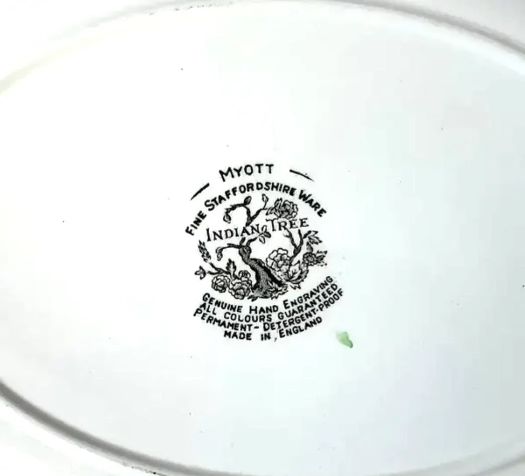 Myott Staffordshire England "Indian Tree" Plates and Platter, Set of Five - 7