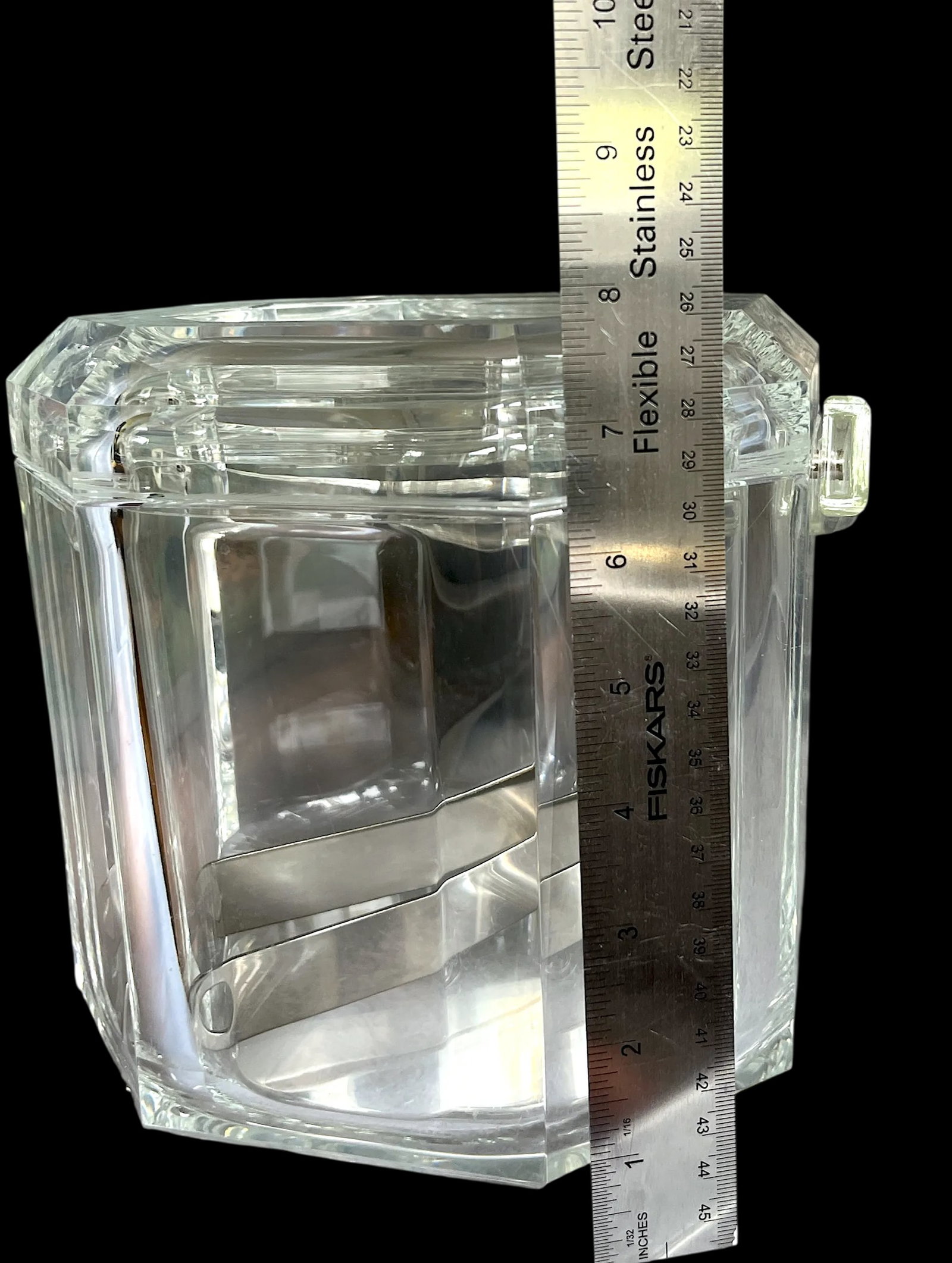 1980s Mid-Century Lucite Ice Bucket With Stainless Steel Tongs - 6