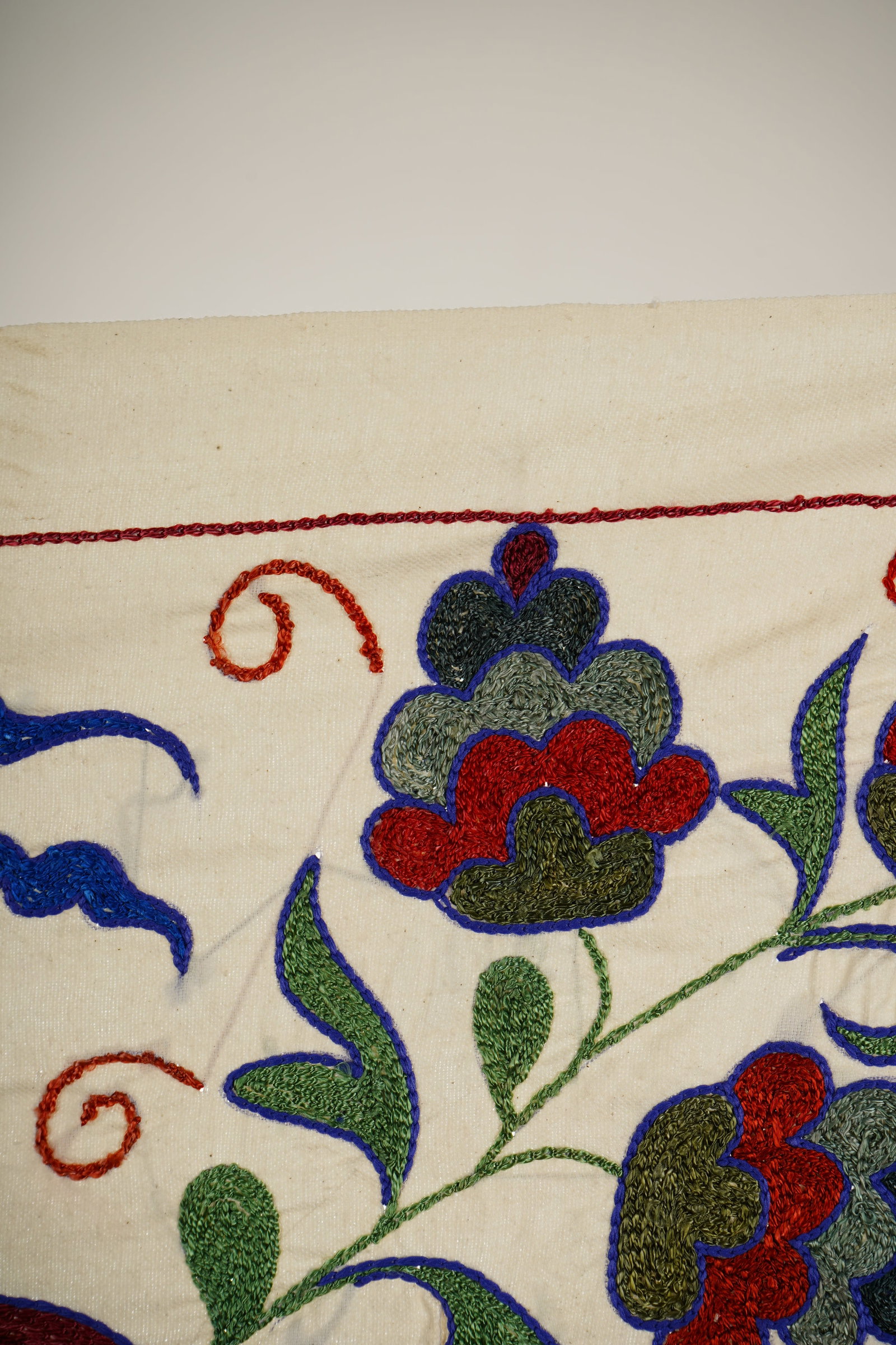 Decorative Suzani Embroidered Cotton Cloth - 9