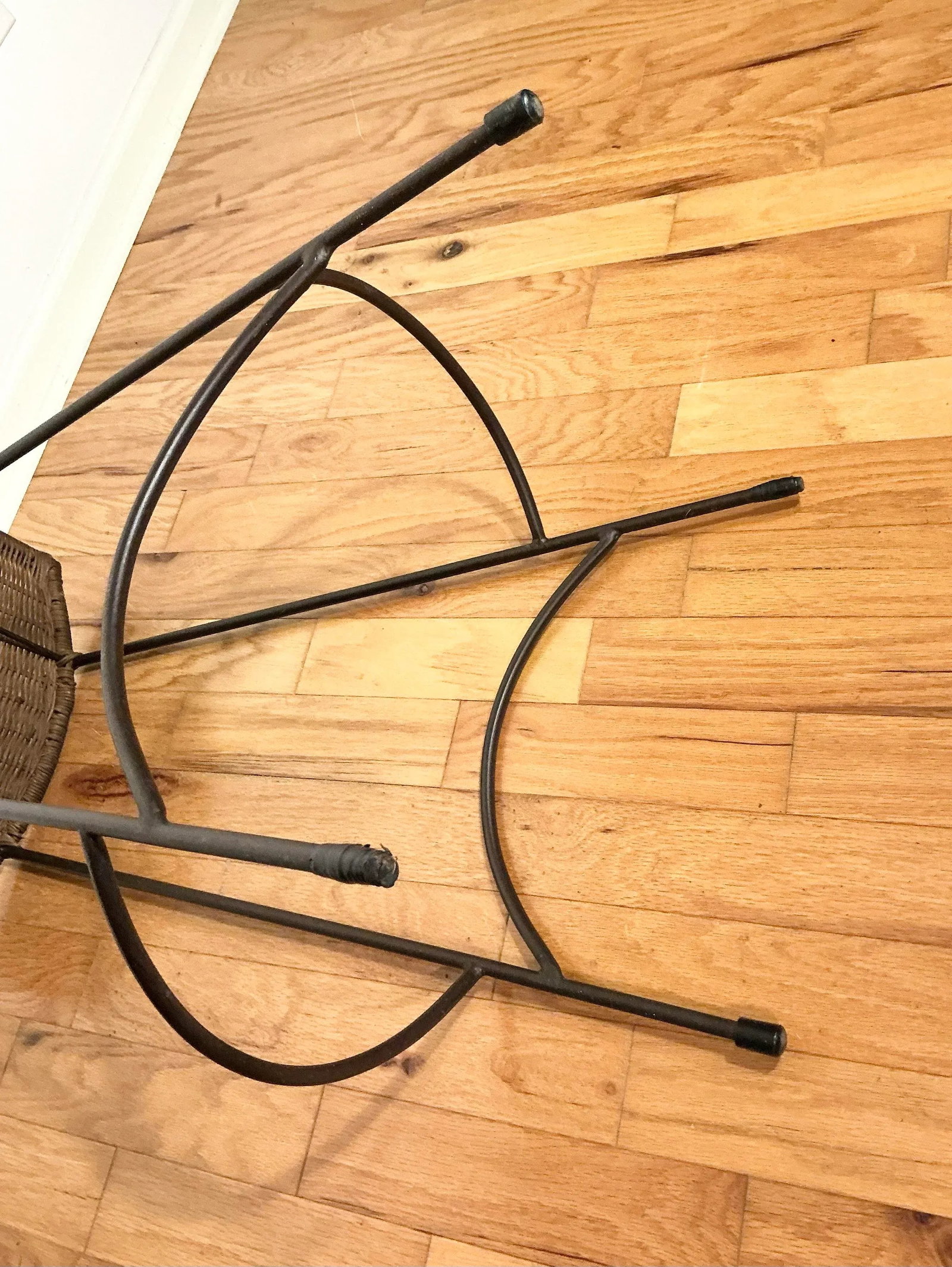 Vintage 1960s Iron & Wicker Arthur Umanoff Style Barstool Mid-Century Modern - 9