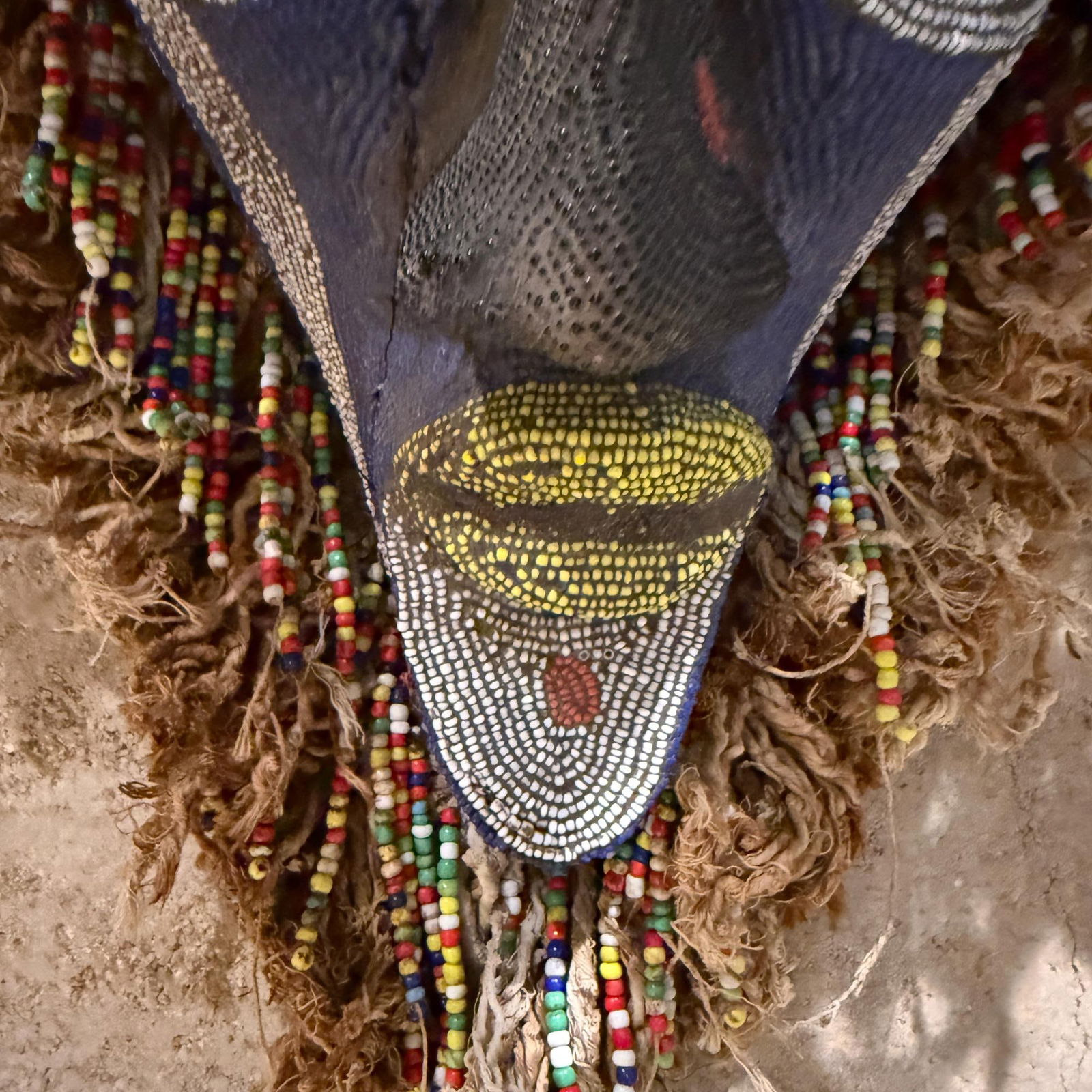 Mwana Pwo Mask Chokwe - Angola African Decortive Wall Art Sculpture - 7