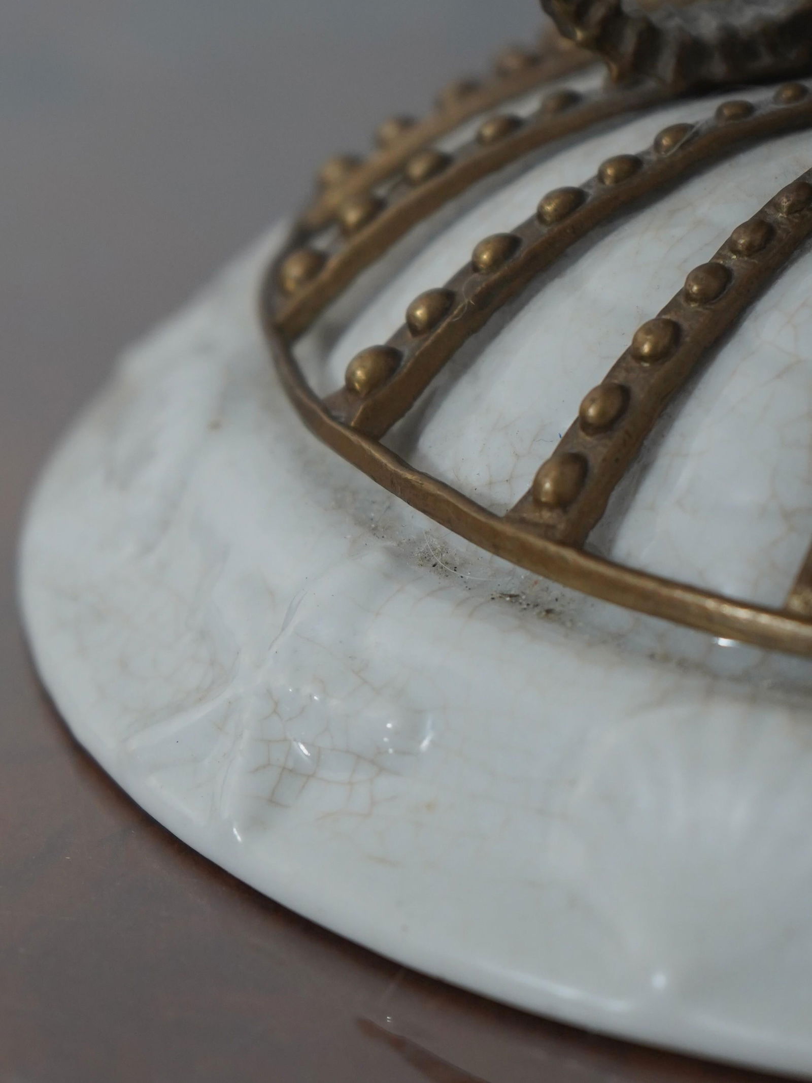 1990s Castilian Bronze & Porcelain Seahorse Design Center Piece - 7