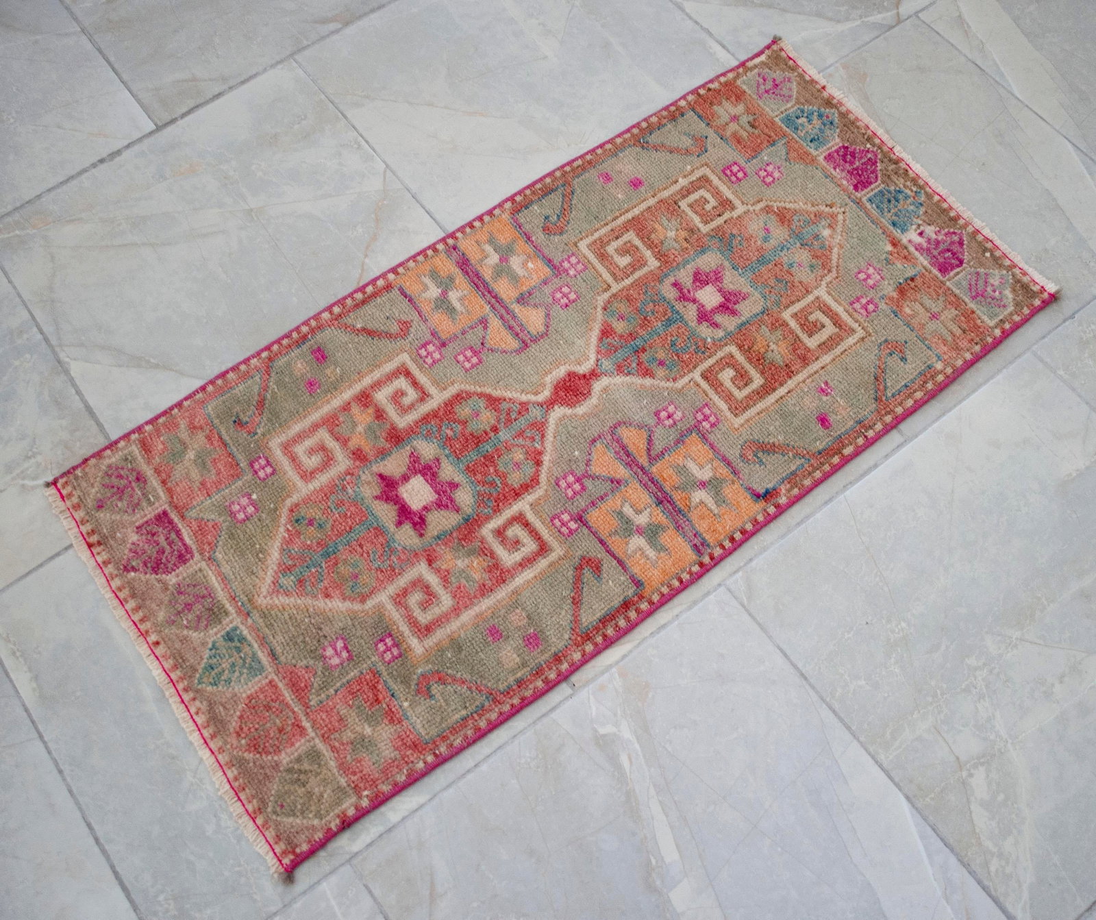 1970s Hand Knotted Door Mat, Entryway Rug, Bath Mat, Kitchen Decor, Small Rug, Turkish Rug - 1"² - 12