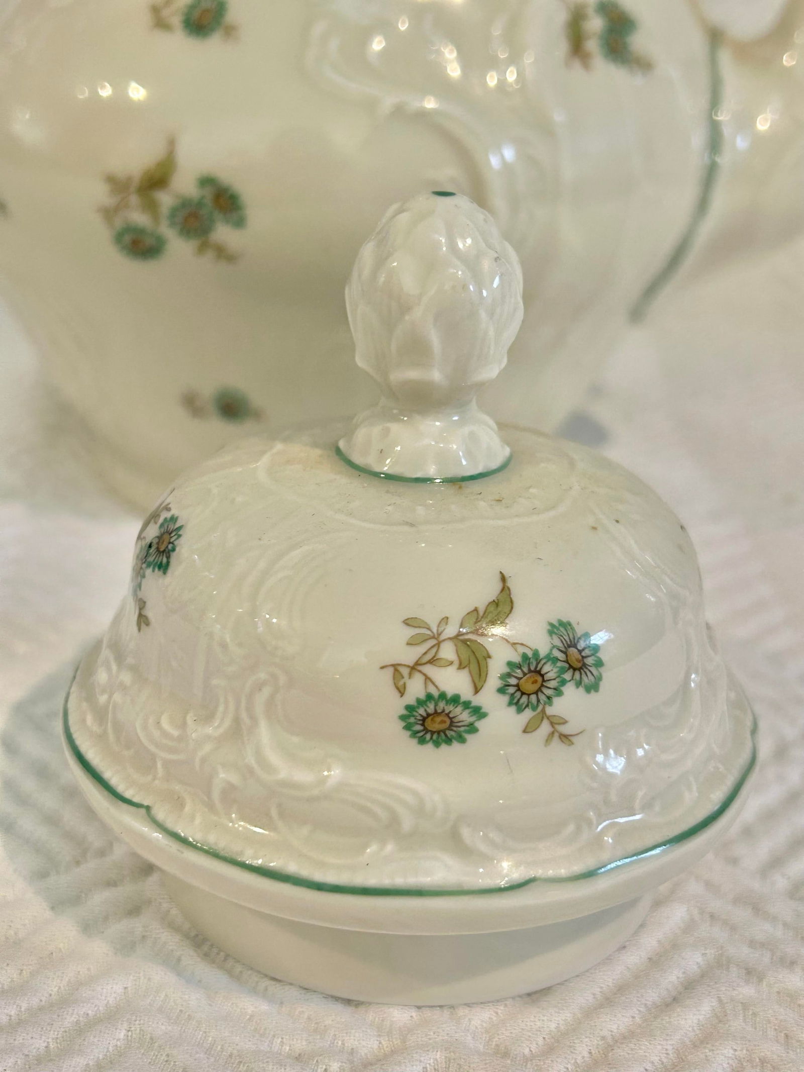 1950's Rosenthal Sanssouci Porcelain "Moss Rose" Tea Pot - 7