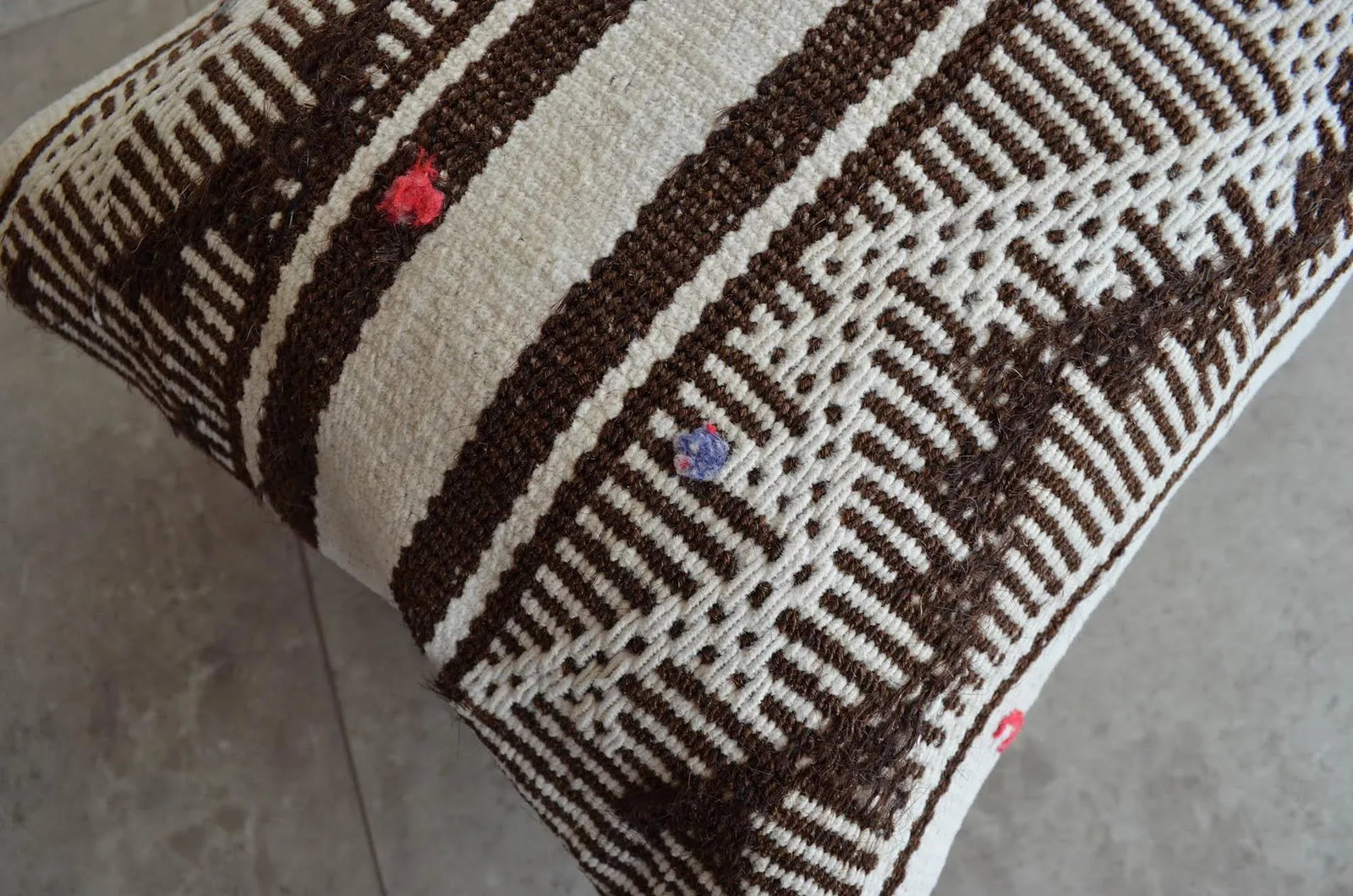 1970s Turkish Kilim Lumbar Pillow Cover - 3