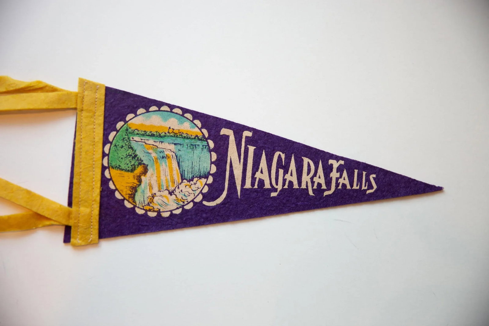 Vintage Niagara Falls Felt Flag - 2