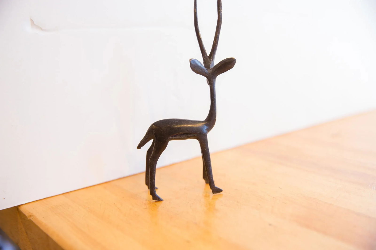 Vintage African Left Facing Gazelle With Dark Patina - 2