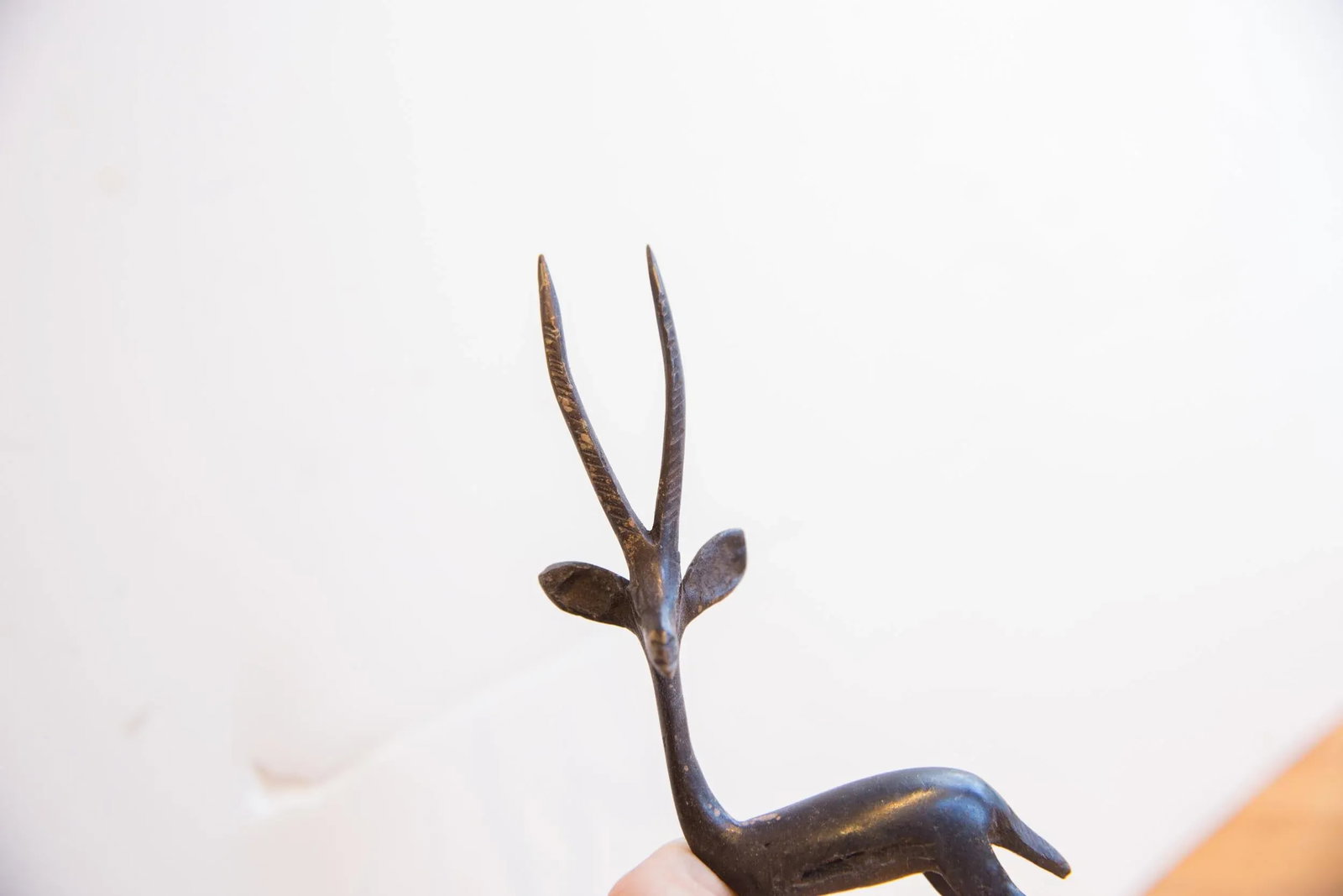 Vintage African Left Facing Gazelle With Dark Patina - 4