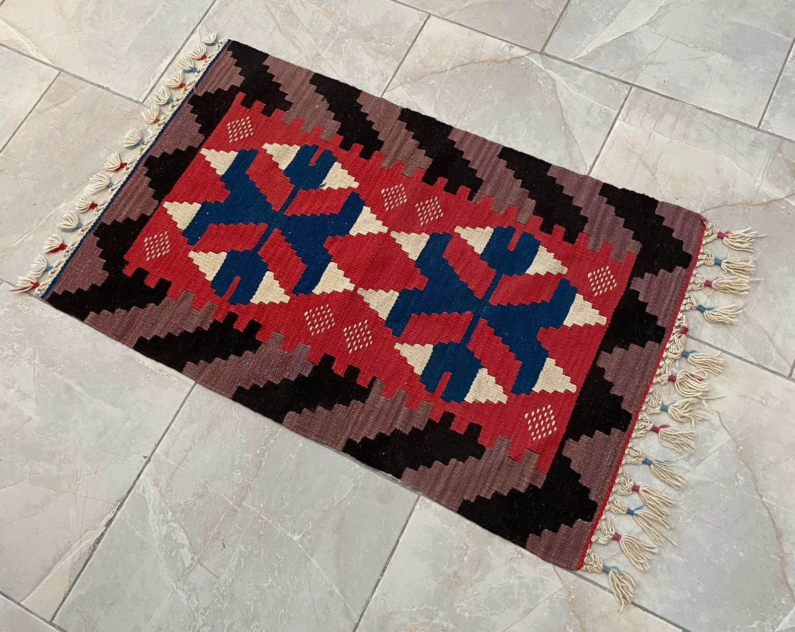 1990s Turkish Rug Hand-Woven Small Kilim Rug - 1'12" X 3'2" - 8
