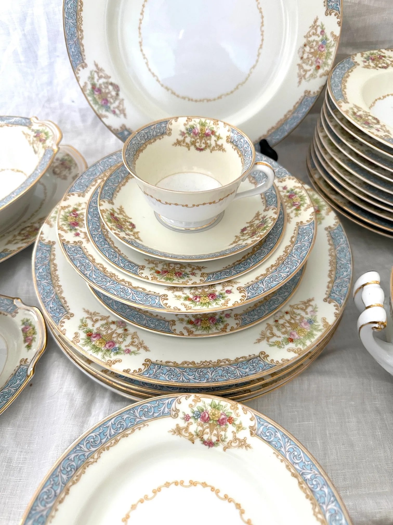 Vintage Noritake "Chevonia" China Dinnerware 51 Piece Set - 2