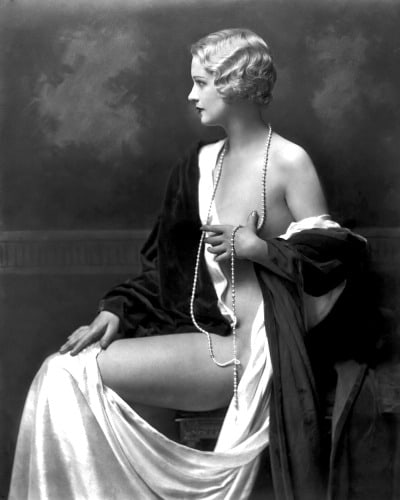 ZIEGFELD MODEL, BY ALFRED CHENEY JOHNSTON: Title: ZIEGFELD MODEL, BY ALFRED CHENEY JOHNSTON Artist/Source: ALFRED CHENEY JOHNSTON Original Date: UNKNOWN Dimensions: 8X10 Description: || UNITED STATES SHIPPING ONLY! || This lot is a Dye Based