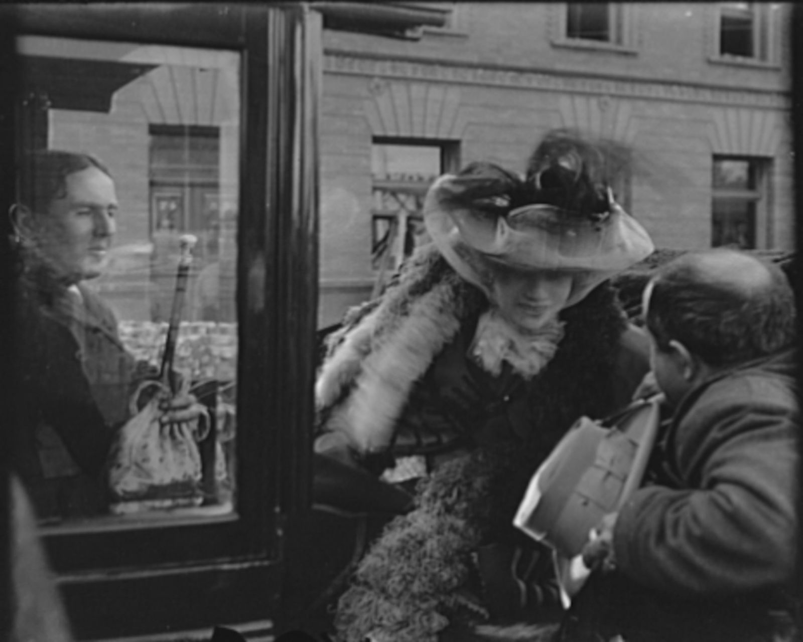 SARA BERNHARDT: Title: SARA BERNHARDT Artist/Source: ARNOLD GENTHE Original Date: 1906, AFTER SAN FRANCISCO EARTHQUAKE Dimensions: 8X10 Description: || UNITED STATES SHIPPING ONLY! || This lot is a Dye Based Photolit