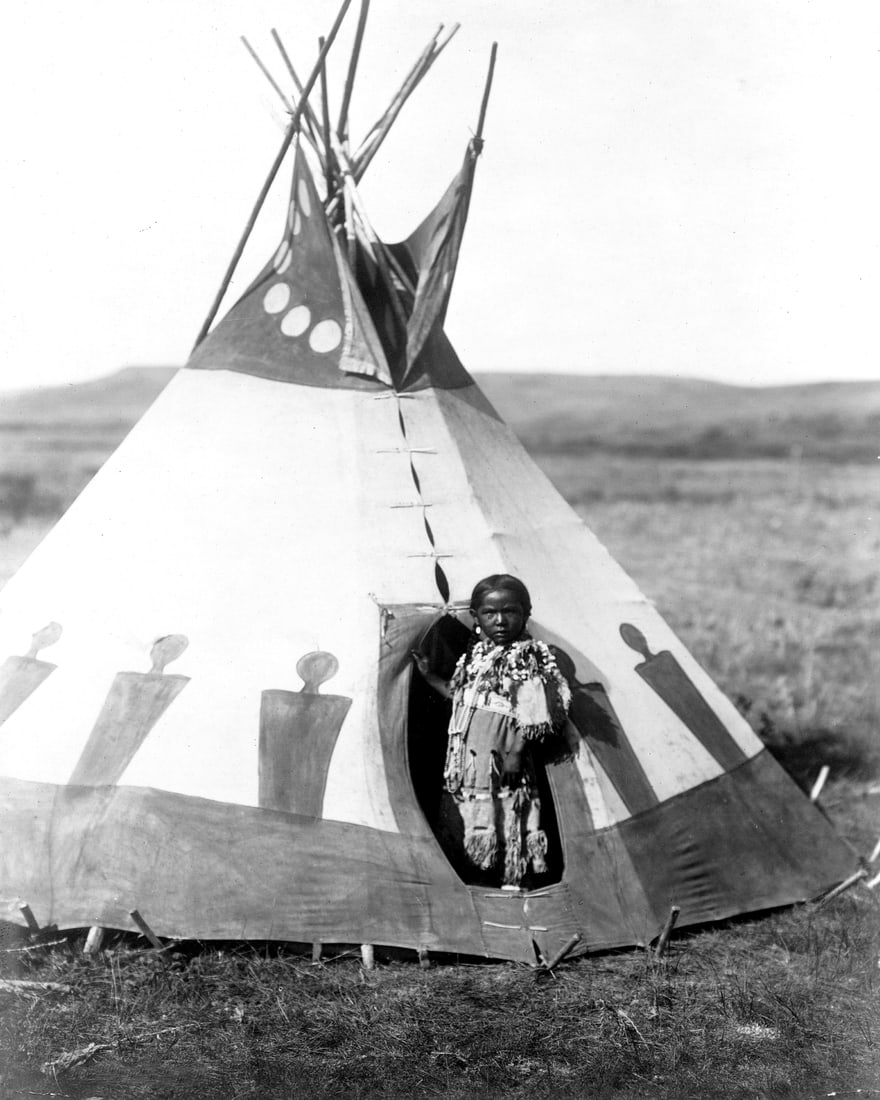 1910, CROW CHIEFS DAUGHTER, BY EDWARD S. CURTIS (1 of 1)