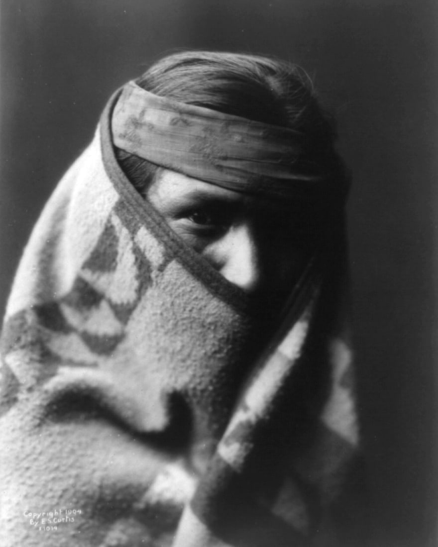 1904, NAVAJO WRAPPED IN BLANKET: Title: 1904, NAVAJO WRAPPED IN BLANKET Artist/Source: EDWARD SHERIFF CURTIS Original Date: 1904 Dimensions: 10 x 8 Description: || UNITED STATES SHIPPING ONLY! || This lot is a Dye Based Photolithogra