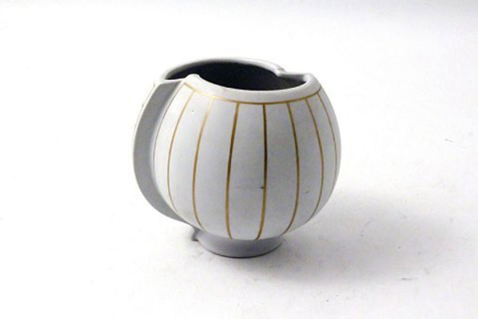 Wilhelm Kaage, Gustavsberg, Surrea vase. (1 of 2)