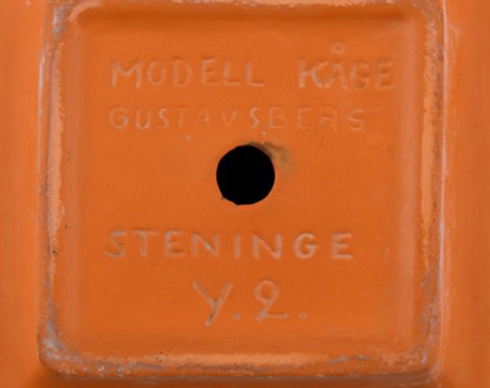 Gustavsberg, Wilhelm Kage, a pair of plant pots in red earthenware. - 3