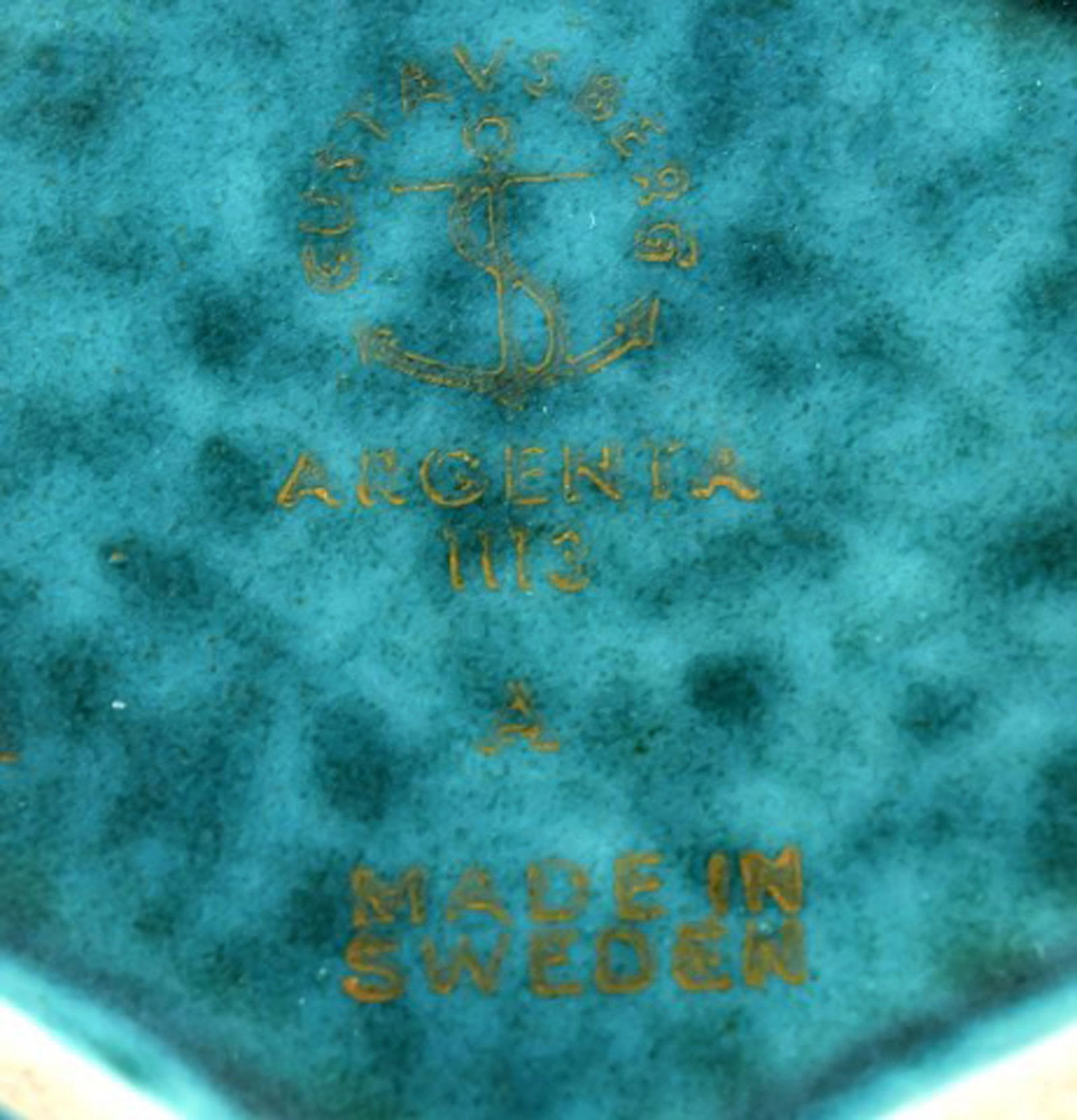 Wilhelm Kåge for Gustavsberg. Argenta vase in ceramics decorated with leaves in silver inlaid. - 5