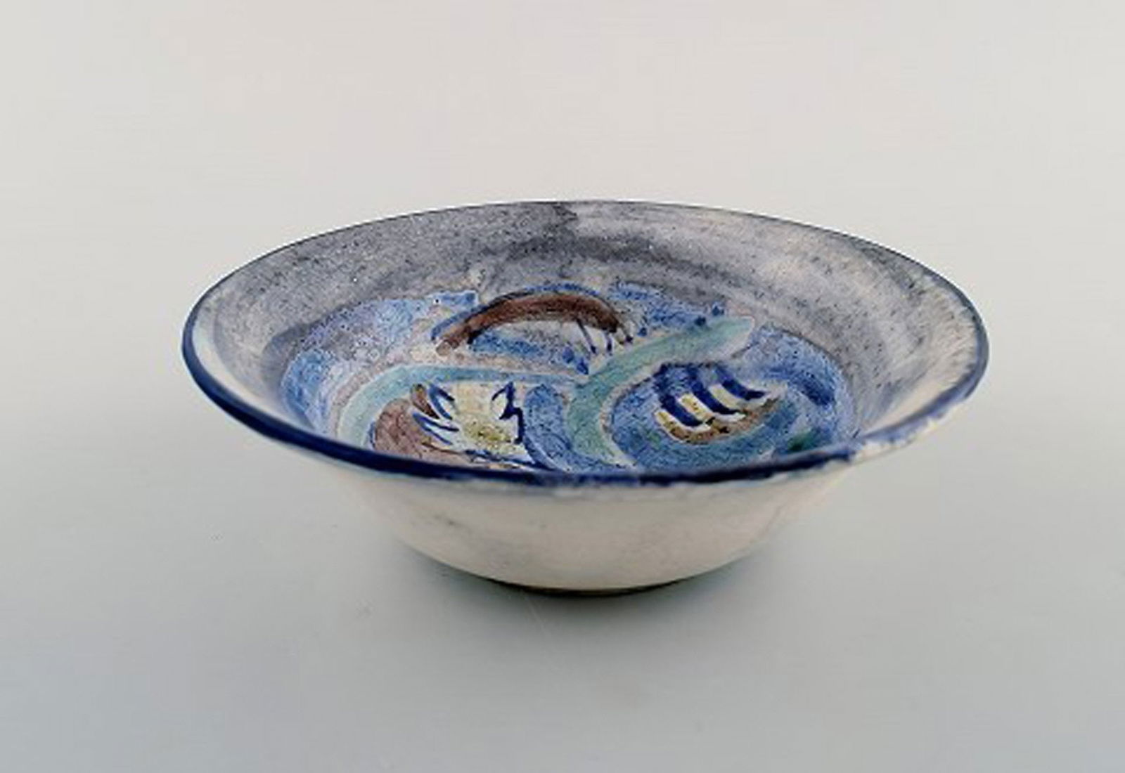 Julie Bloch Kyhn for Kähler, Denmark. Hand painted unique bowl in glazed ceramics with fish - 2