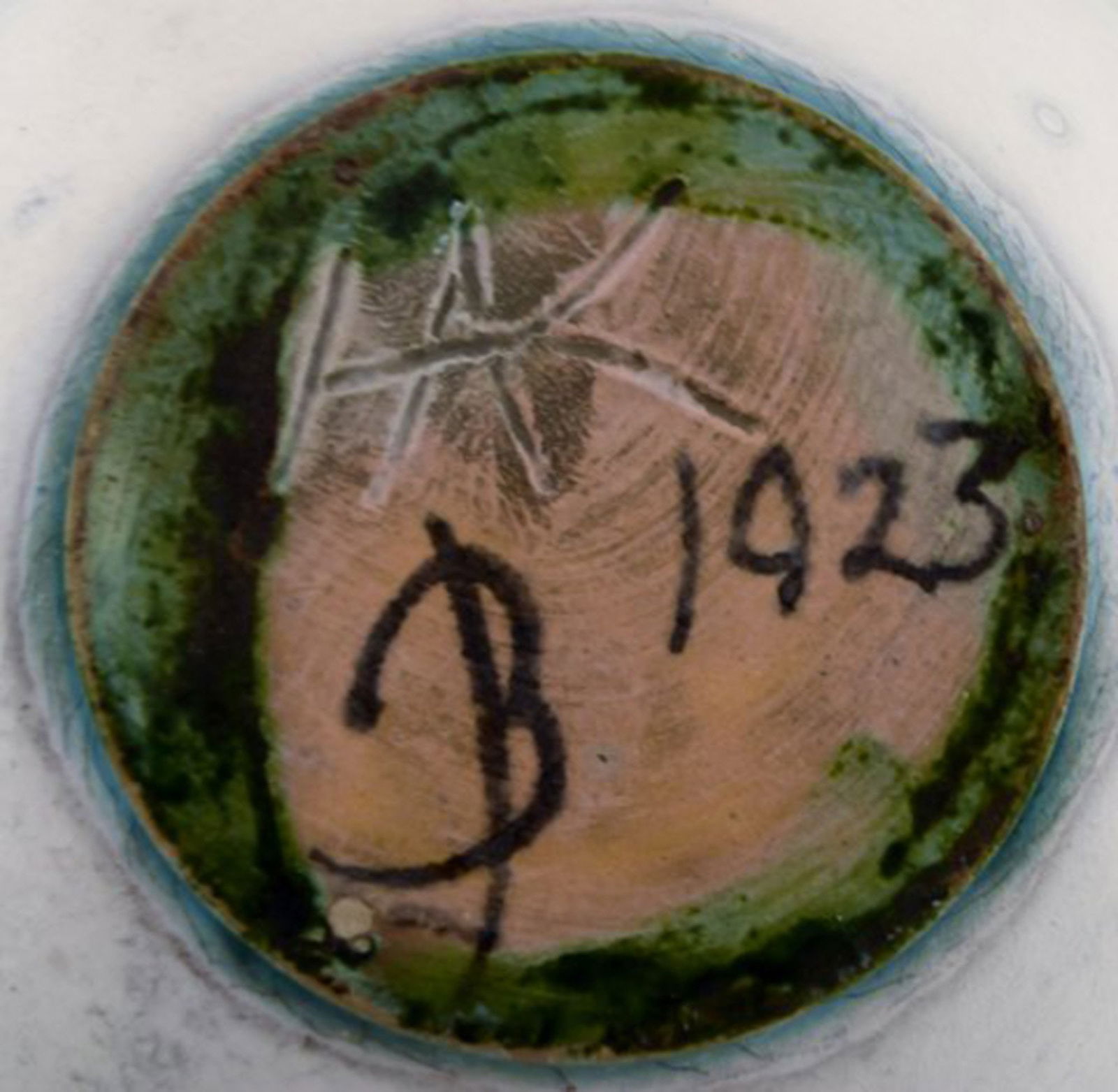 Julie Bloch Kyhn for Kähler, Denmark. Hand painted unique bowl in glazed ceramics with fish - 5