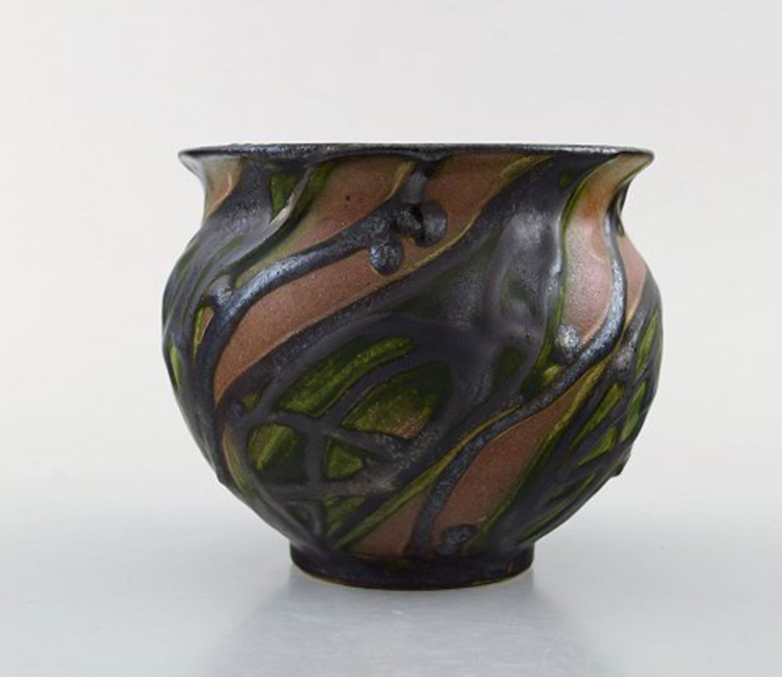 Kähler, HAK, glazed stoneware vase in modern design. 1930 / 40s. Leaves and branches on brown - 2