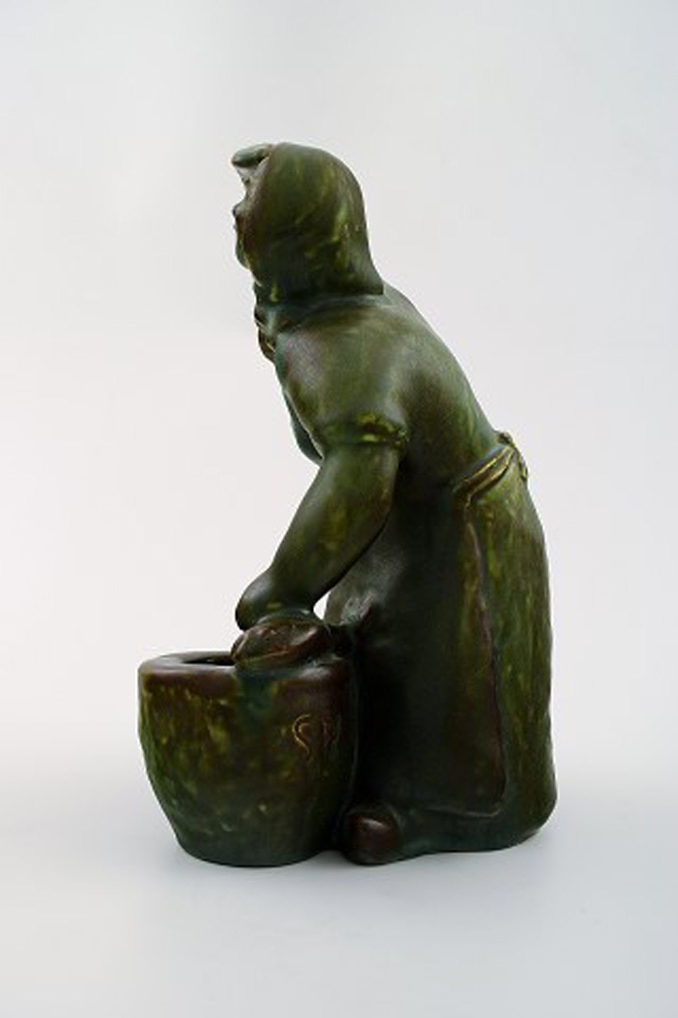 Michael Andersen pottery from Bornholm. Large figure of fisherman's wife. - 6