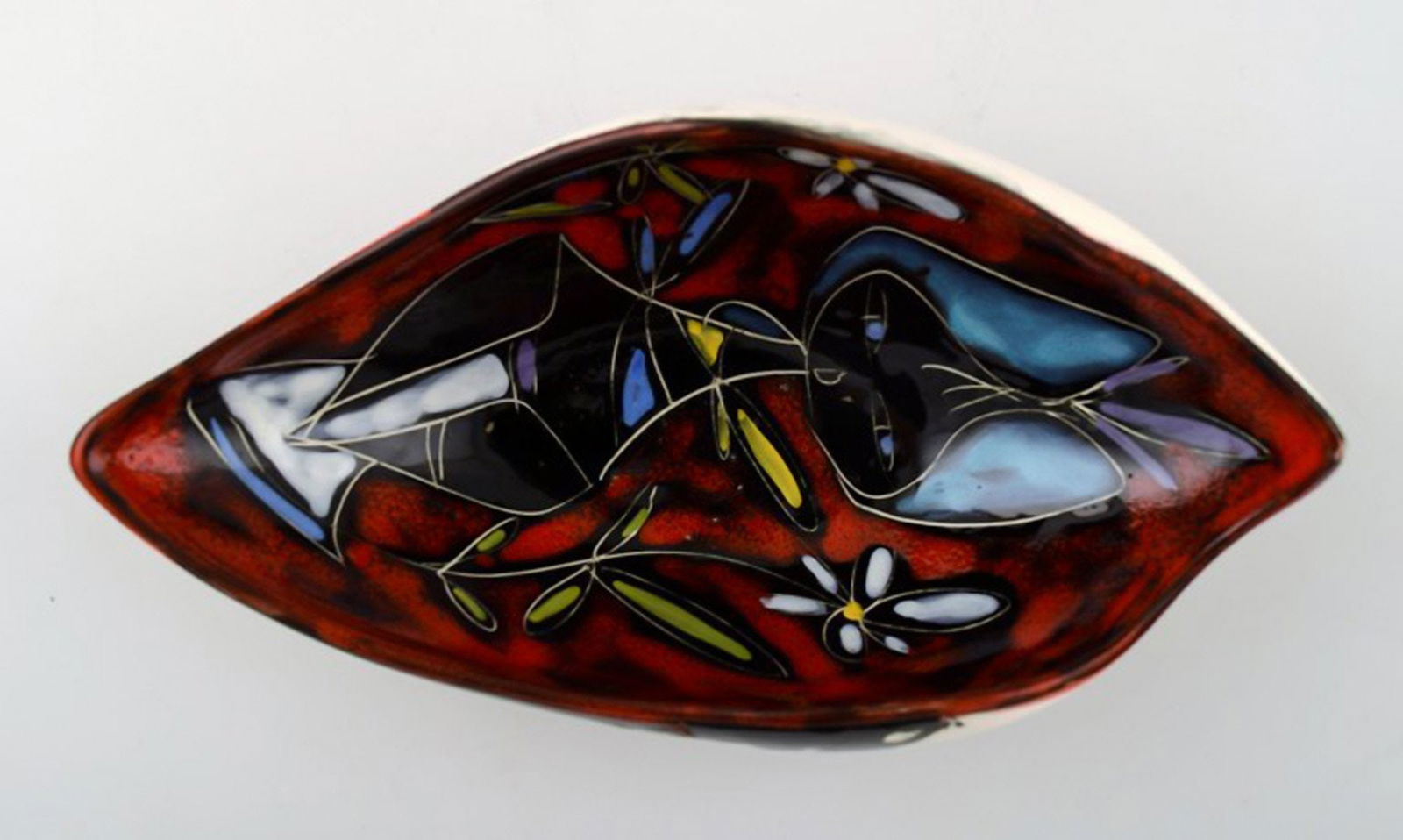 Italian design, ceramic bowl with motif of woman, 1960s. (1 of 6)