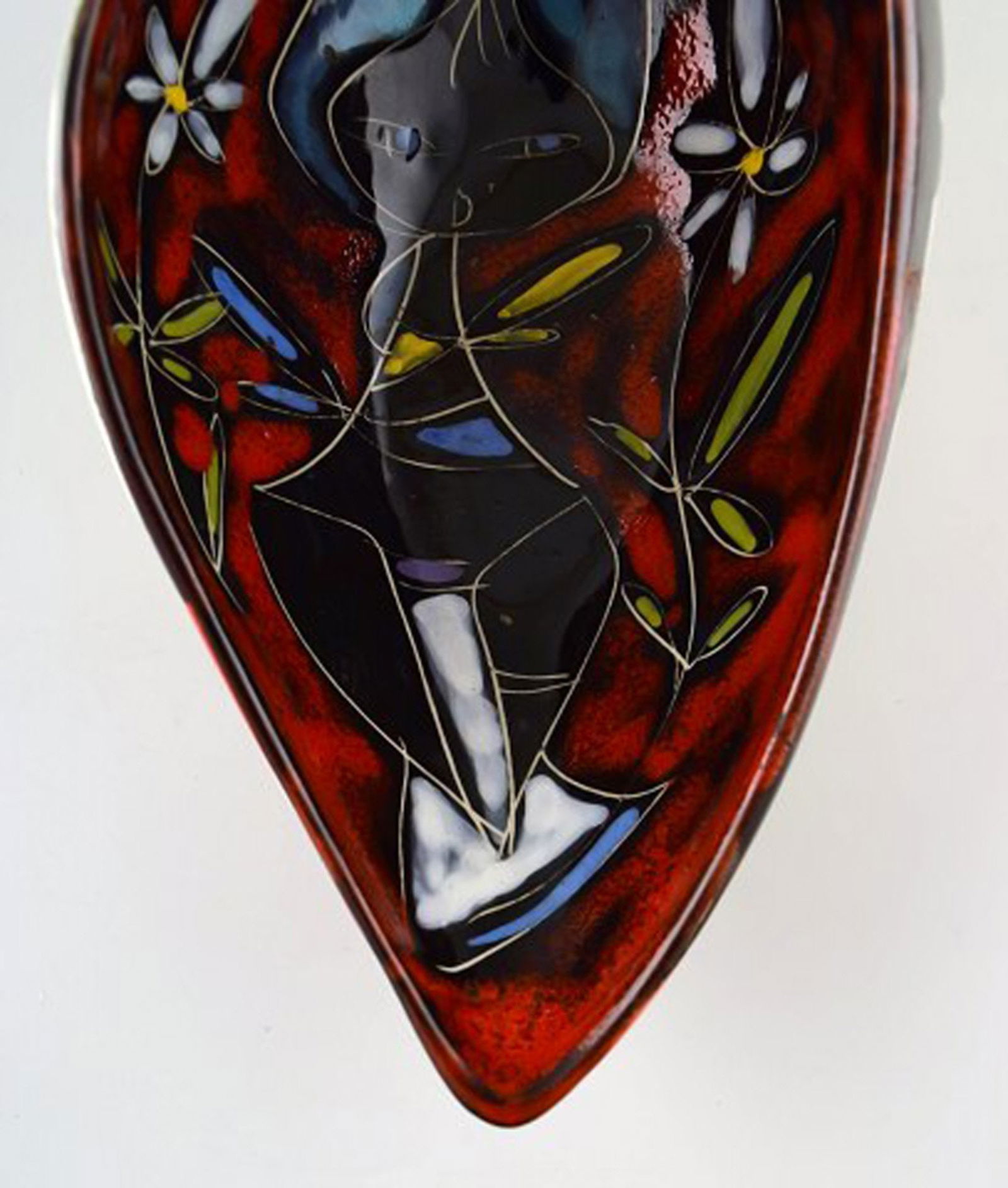 Italian design, ceramic bowl with motif of woman, 1960s. - 4