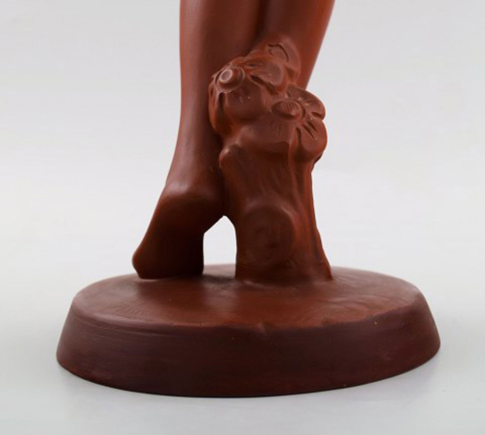 Keramos, Vienna, dancing woman, figure in red clay. Art Deco. - 6