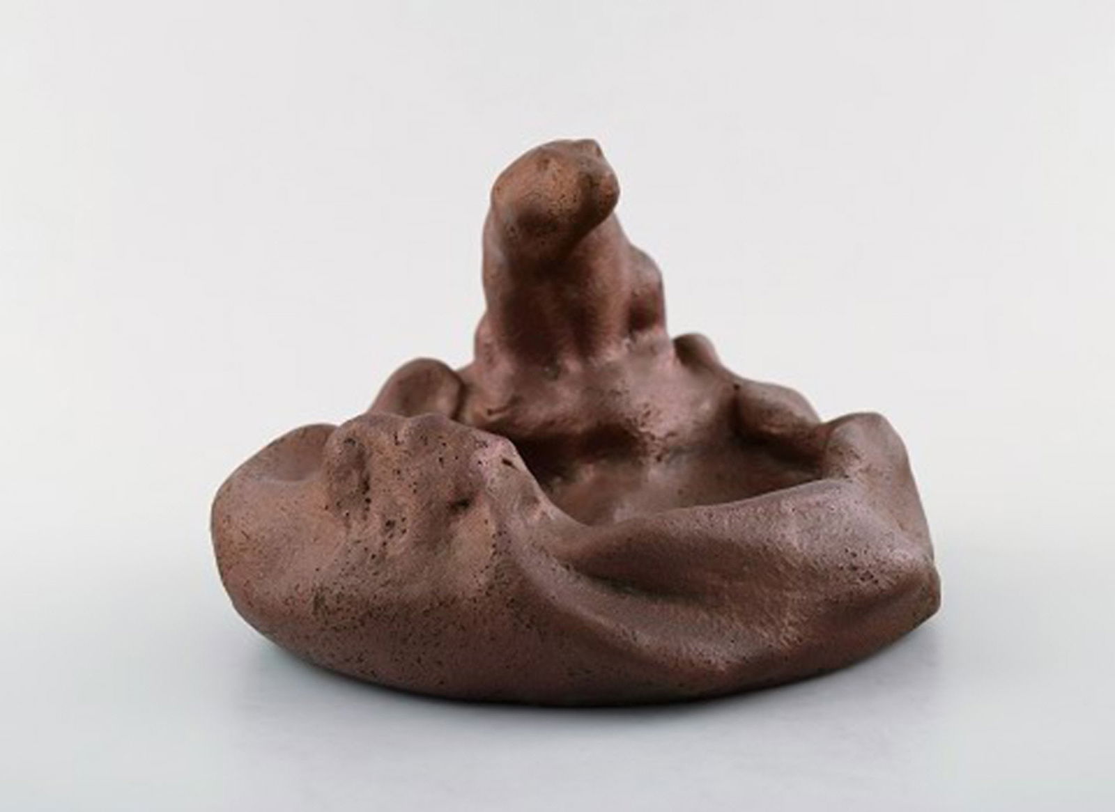 Søren Kongstrand 1872-1951. Denmark. Bowl with polar bear in luster glaze - 2