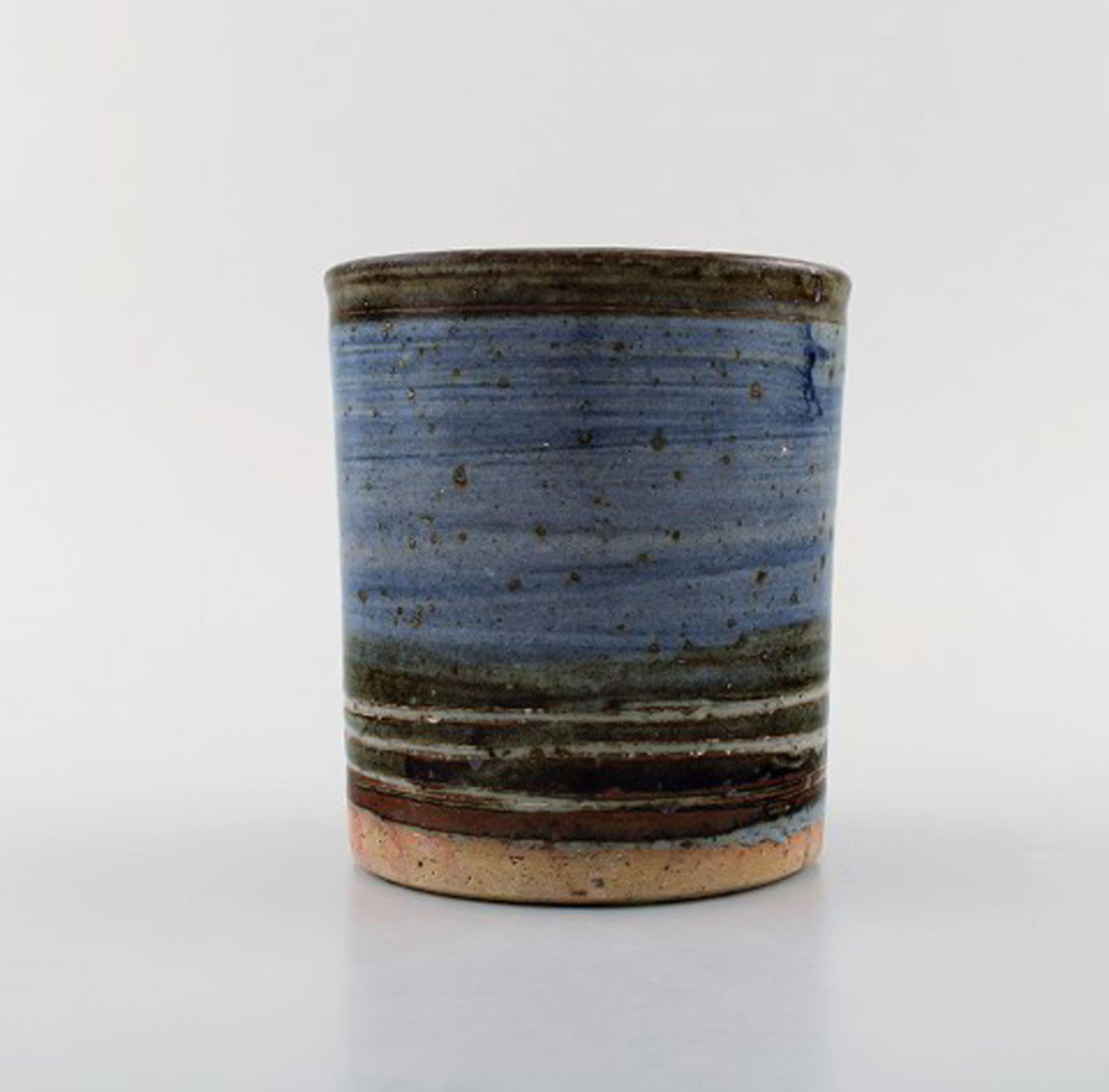 Helle Allpass (1932-2000). Vase of glazed stoneware decorated with beautiful brown and blue glaze. - 2