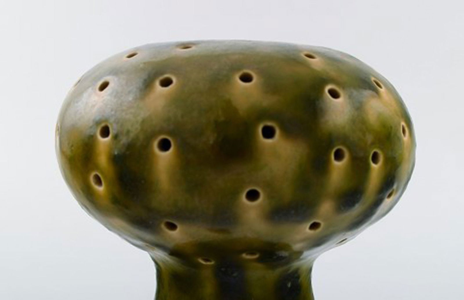 Sven Wejsfelt for Gustavsberg Studio Hand. Mushroom in glazed ceramics. - 3