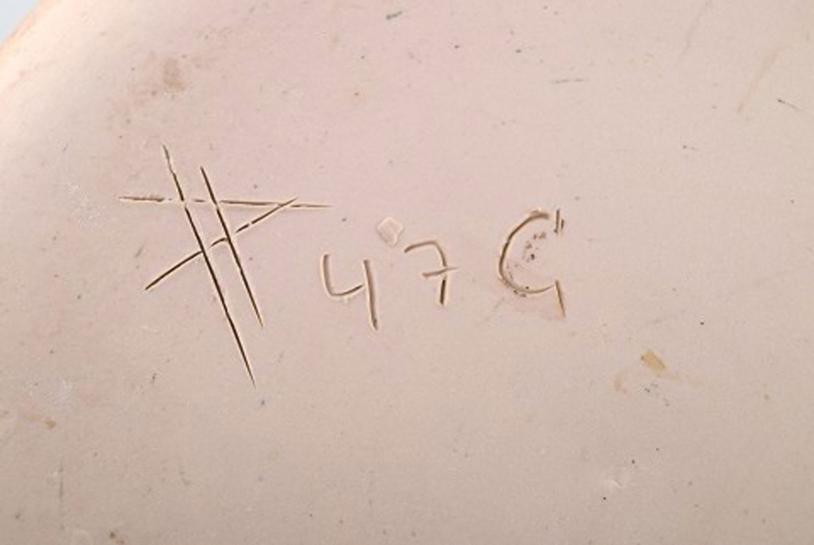 European studio ceramist. Unique jug in glazed ceramic. Dated 1947. - 6