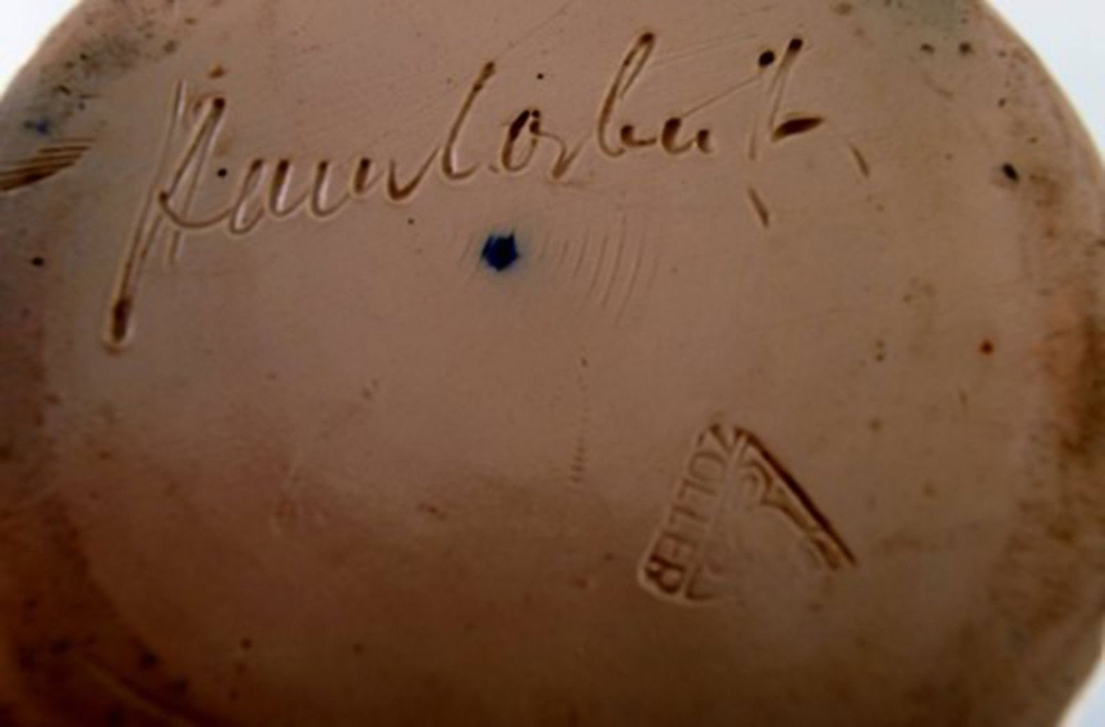 Zoller, Germany. Large beer mug in hand-painted ceramics. Mid-20th century. Measures: 41 x 14 cm. - 5