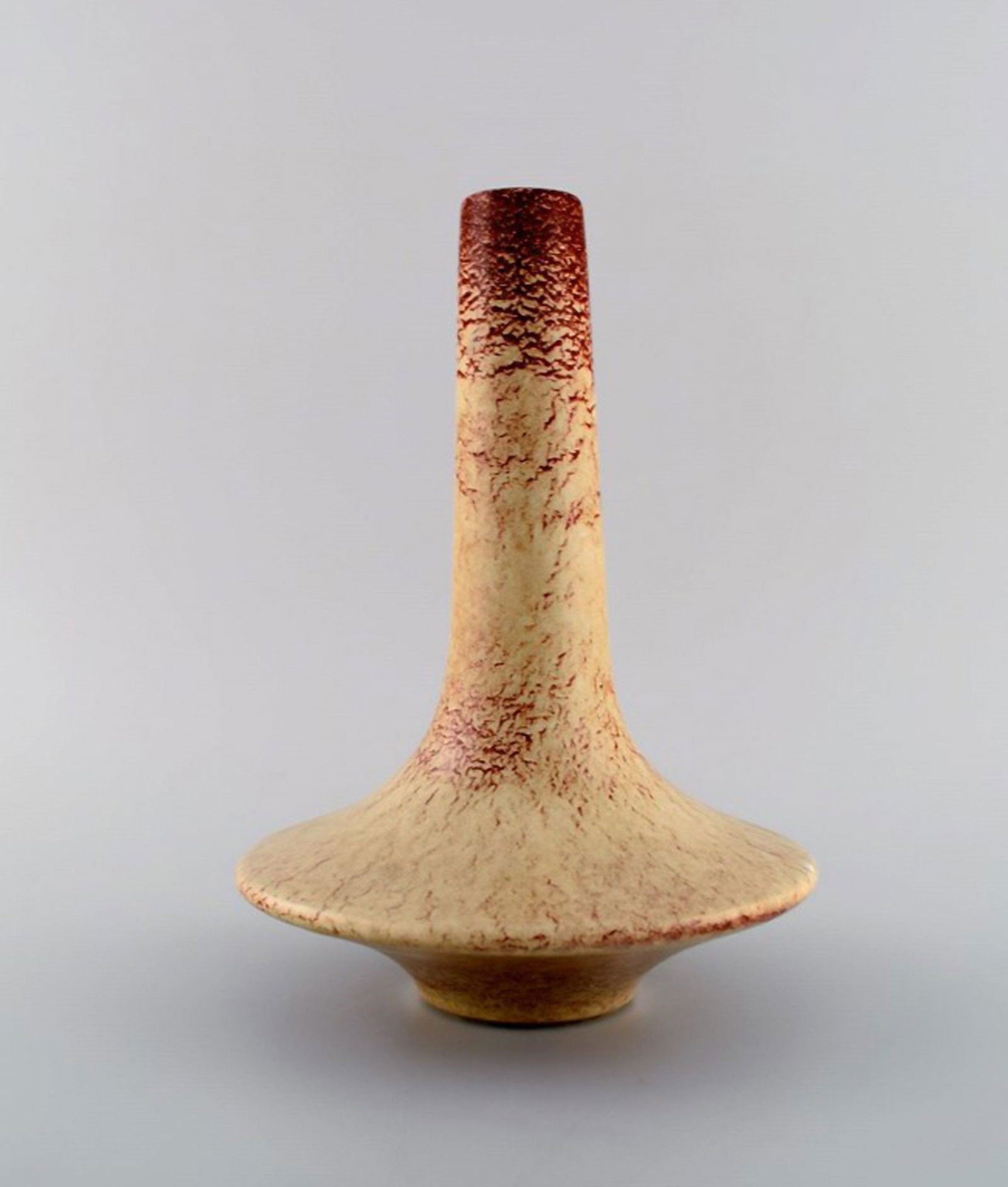 Bertoncello ceramiche d'arte. Vase in glazed ceramics. Beautiful speckled glaze in light earth (1 of 6)