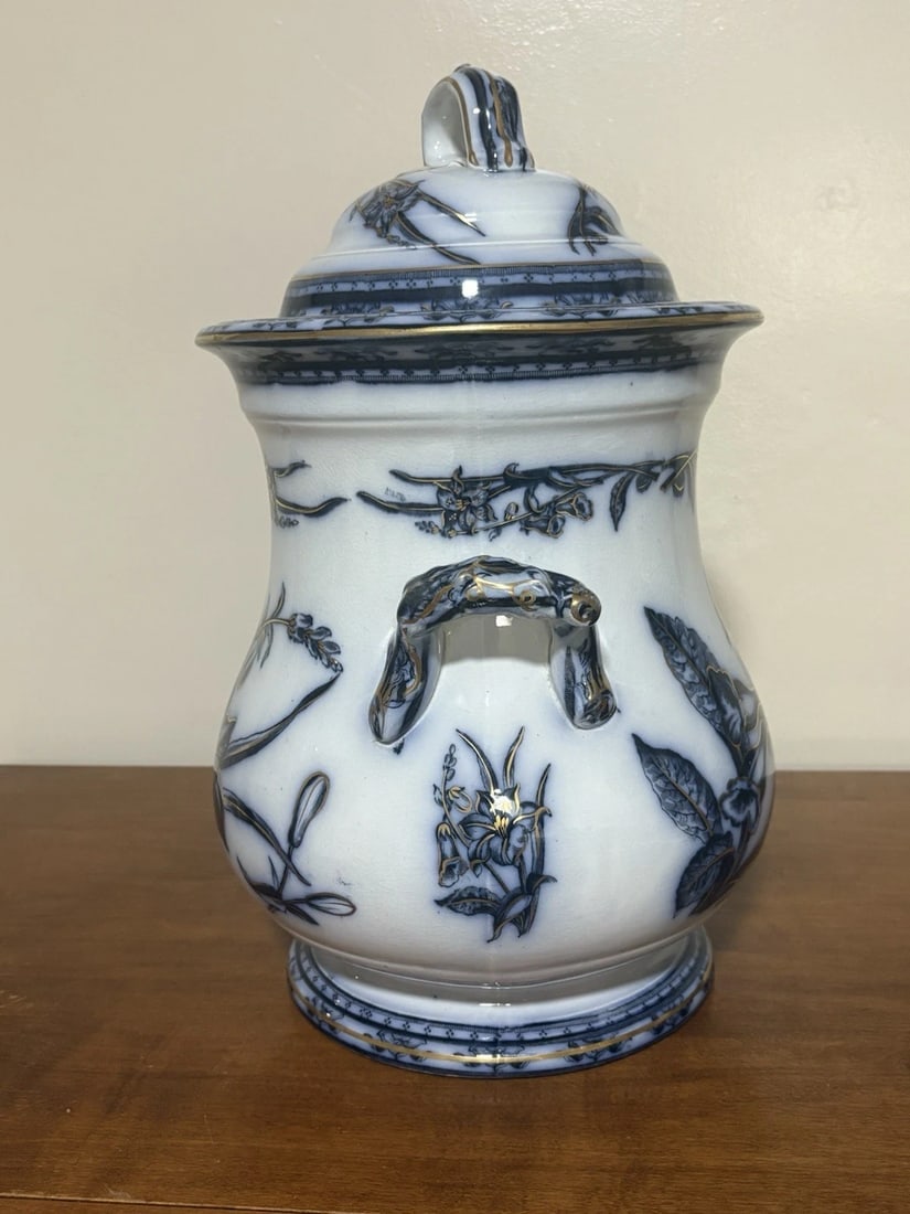 Flow Blue Slop Pot - 6