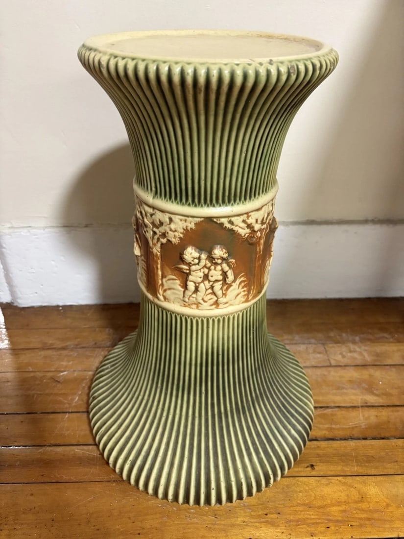 Roseville Pottery Donatello Jardiniere & Pedestal - 4