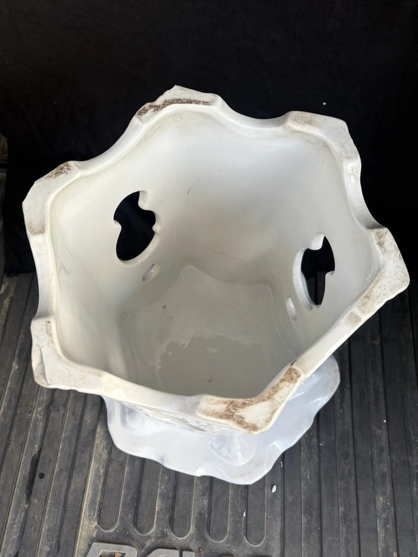 Rare Antique Ironstone Garden Seat - 10