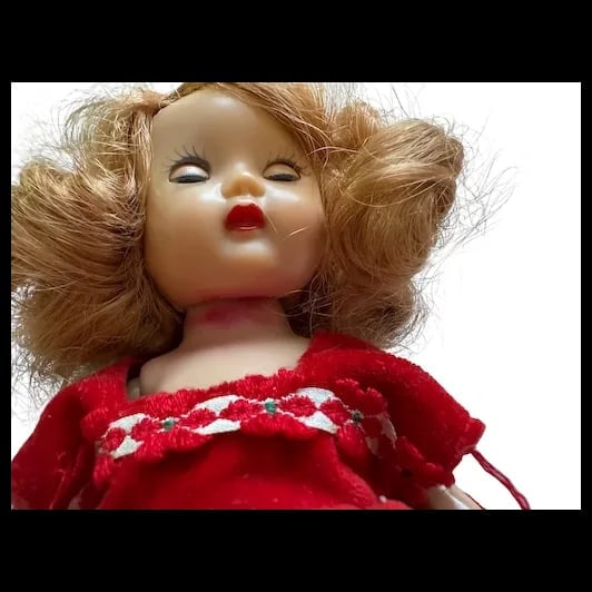 Vintage Muffie Doll red velvet Dress Story Book cali - 4