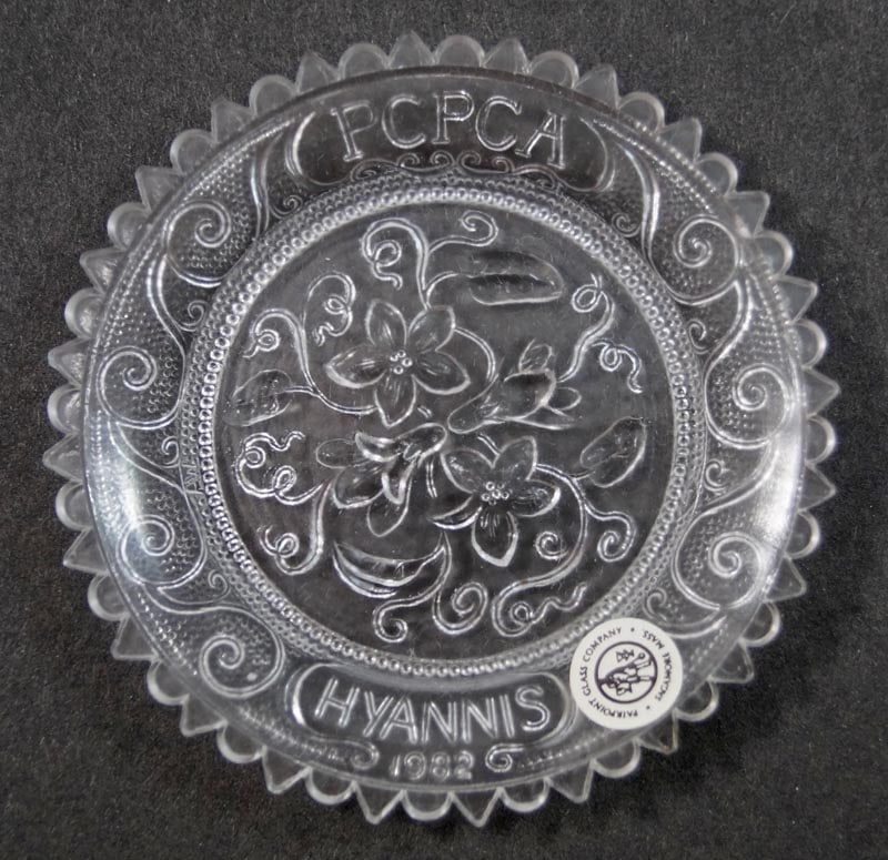 Hyannis Trailing Arbutus Pairpoint Cup Plate (1 of 4)