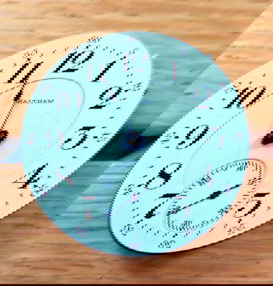 Pocket Watch Works Cresent Waltham 21 Jewels Running: Great looking pieces in very good condition. 1 3/4" diameter . Runs for 15 seconds when I gently touch free wheel. CONFIDENCE AS ALL ITEMS ARE GUARANTEED TO BE AS DESCRIBED OR RETURN FOR A FULL REFUND