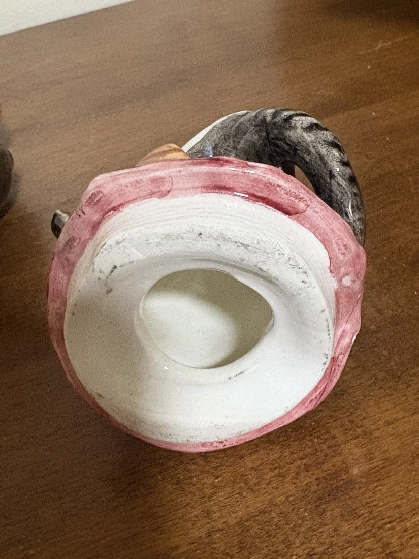 Majolica Elephant Humidor - 7