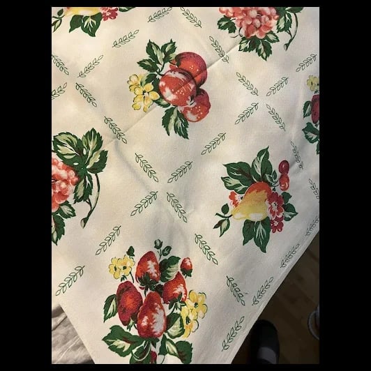 Vintage 1950s MINT Bark cloth table cloth 46x50" never used - 4