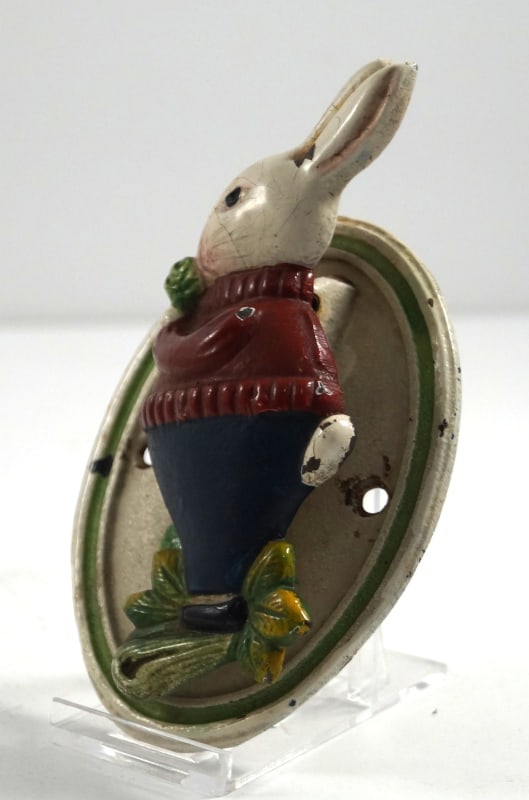 Peter Rabbit Eating Cabbage Cast Iron Doorknocker - 3