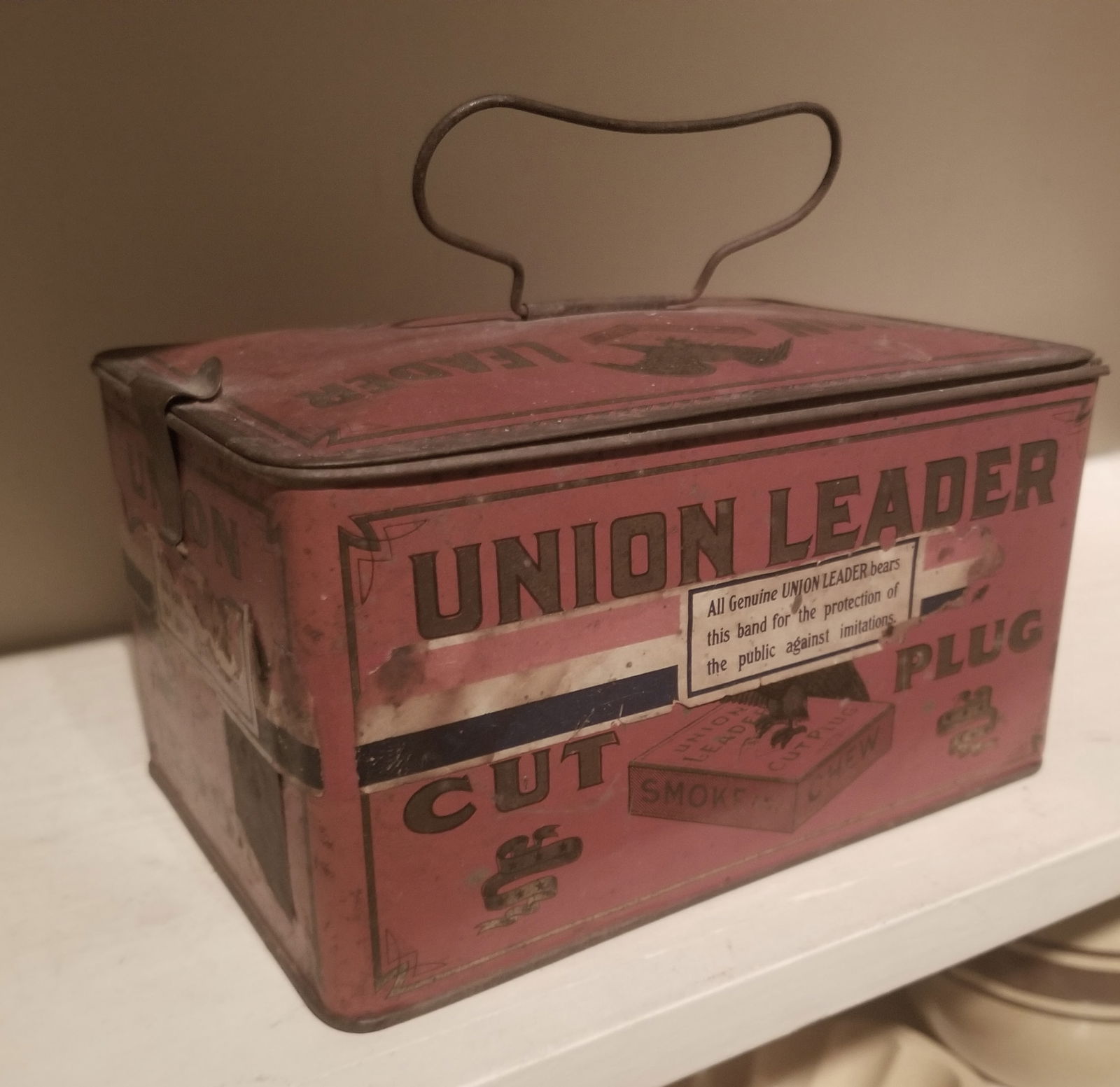 Tin tobacco box - 2