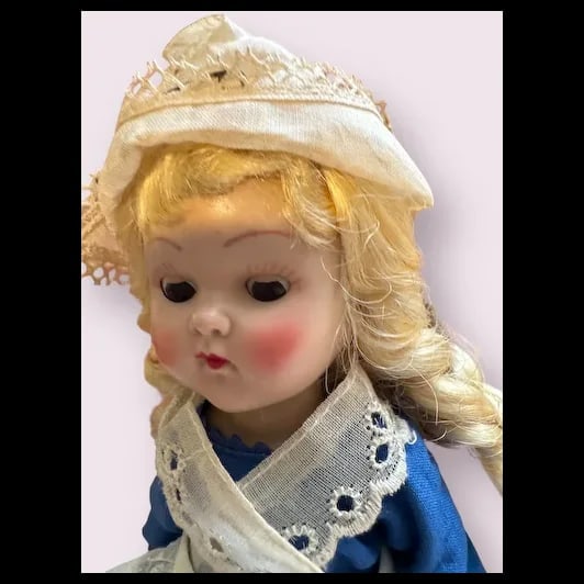 Vintage vogue doll Ginny in box dutch girl painted lash strung 1950s - 5