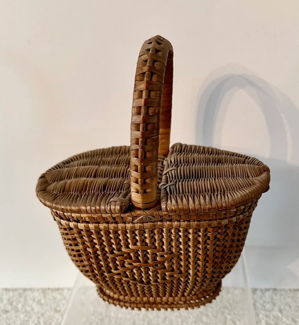 Double-Lidded Miniature Picnic Basket - 2