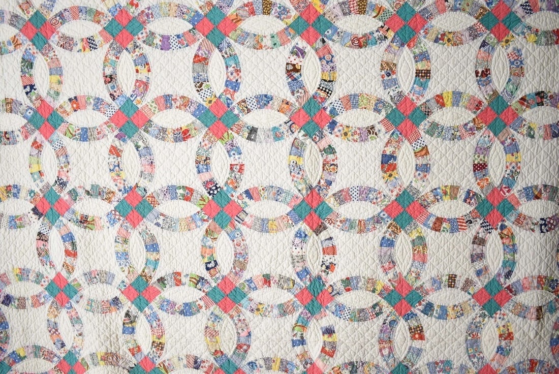 30's Double Wedding Ring Quilt - 2
