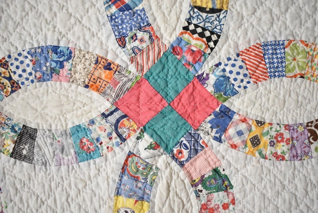 30's Double Wedding Ring Quilt - 4