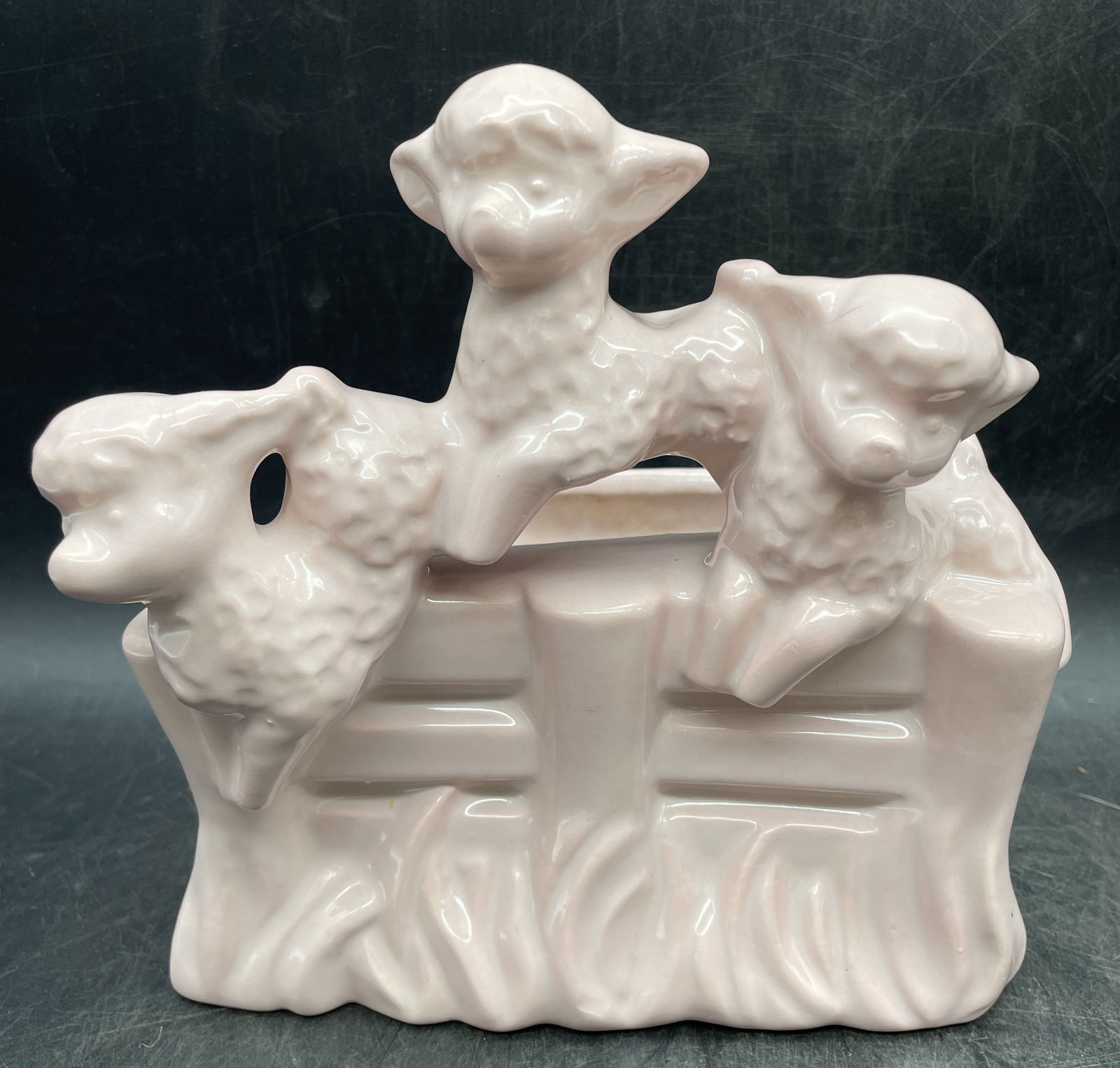 HAEGAR 3505 Early 1950's Three Lamb's Jumping Over Fence Pink Planter (1 of 8)
